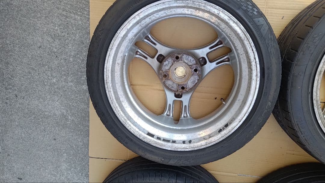 YOKOHAMA ADVAN SA3R 17インチ7ｊ35 8ｊ35 4本