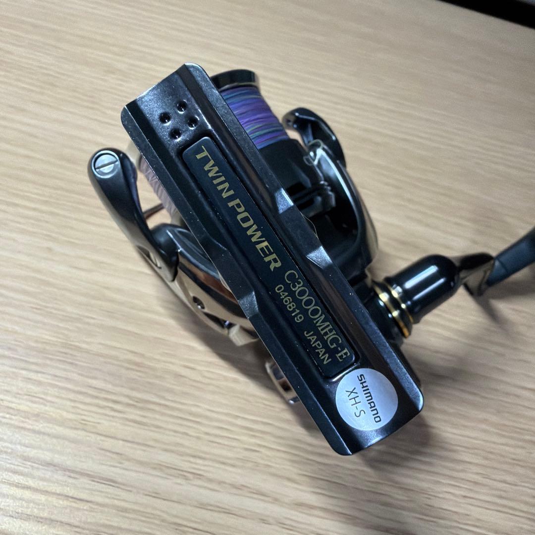 シマノ(SHIMANO) スピニングリール 24 ツインパワー　C3000MHG