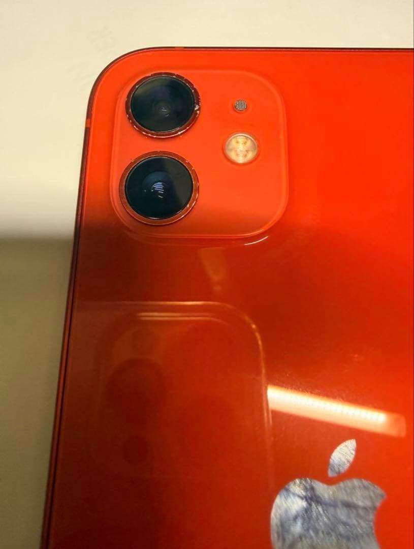 Apple iPhone 12 レッド 本体 (ケース付き)