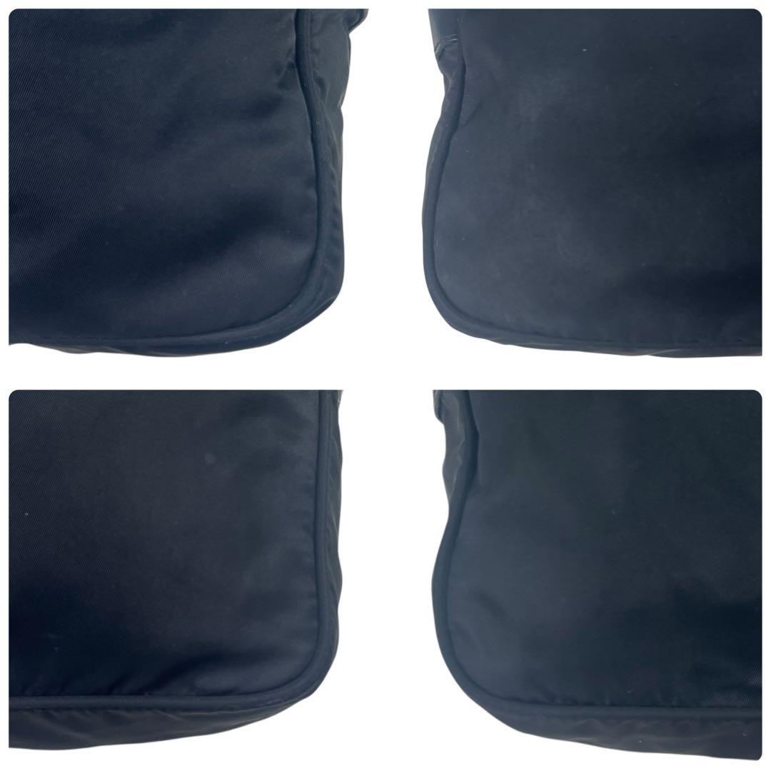 美品✨PRADA プラダ ショルダーバッグ カメラバッグ 三角プレート 黒