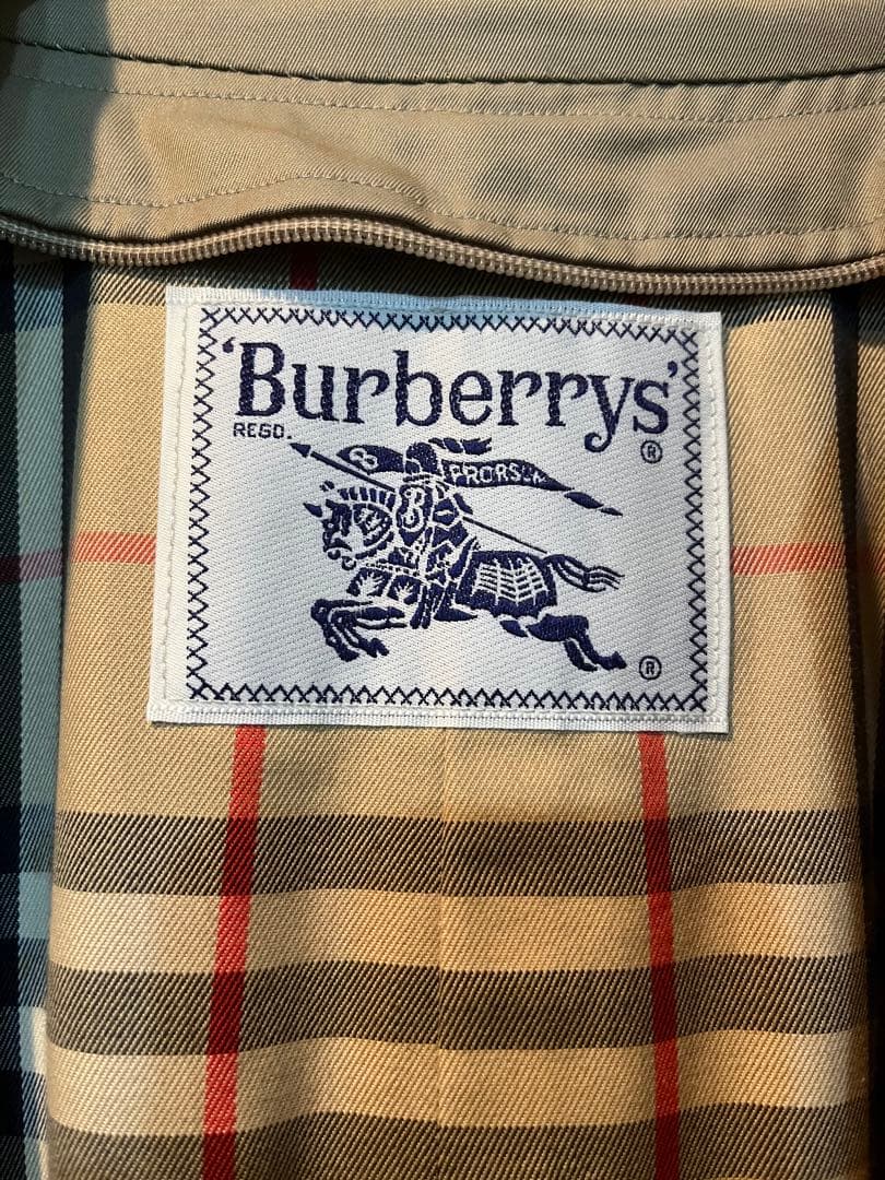 Burberry トレンチコート FD082-030-41