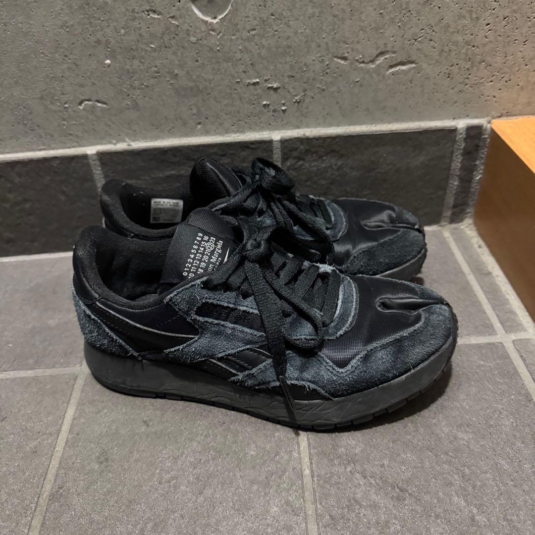 マルジェラ　リーボック　スニーカー　足袋　23.5センチ