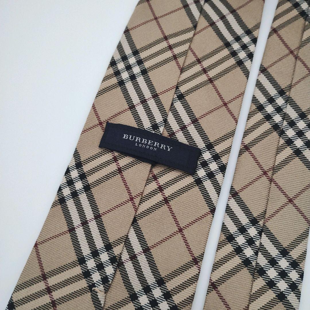 【美品】バーバリーロンドン ネクタイ ベージュ ノバチェック 高級【イタリア製】