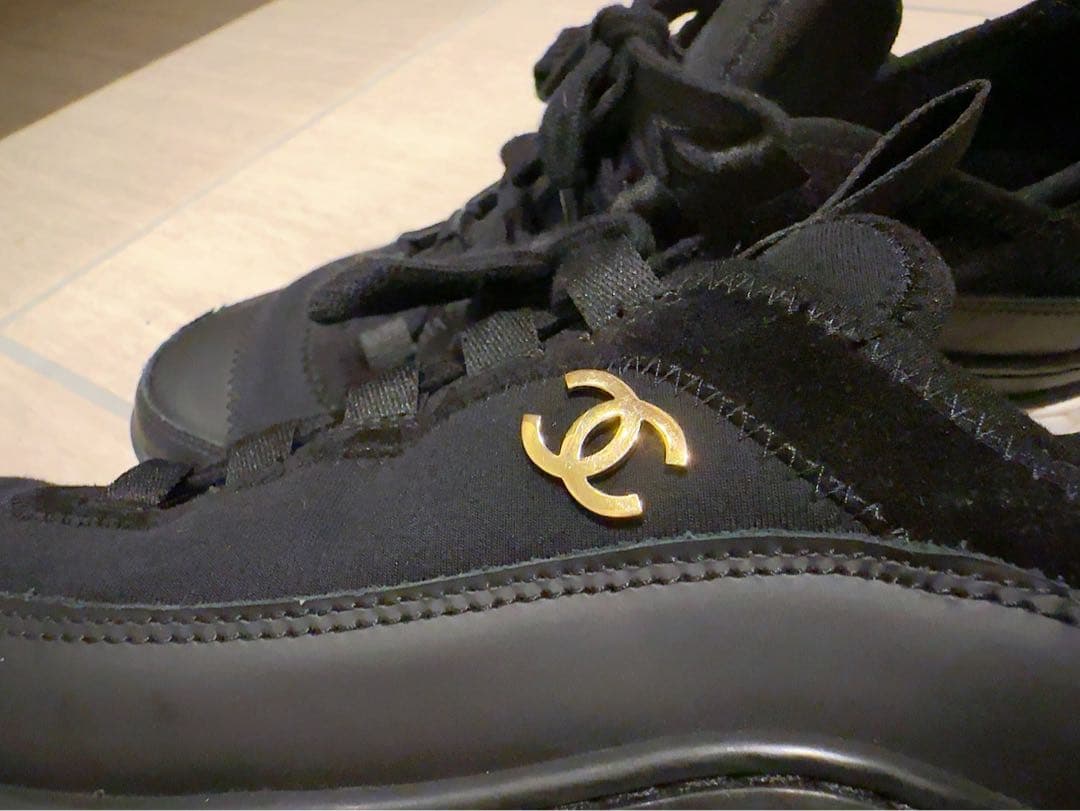 CHANEL シャネル　ココマーク スニーカー　23.5cm