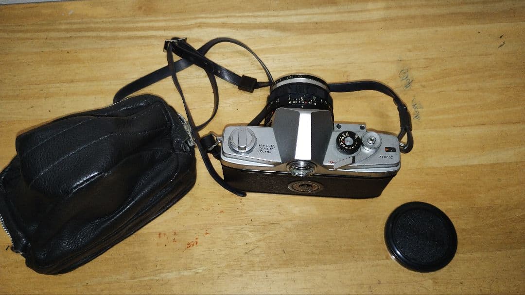 フィルムカメラ　フラッシュ　レンズ等まとめ売り