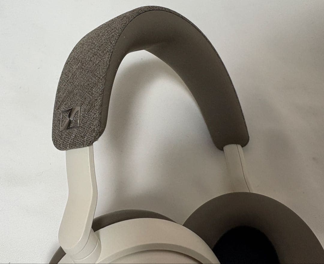 Sennheise MOMENTUM 4 Wireless　ヘッドホン