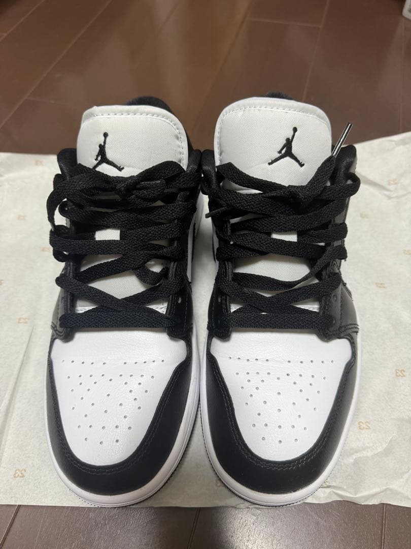 【使用一回のみ・美品】Jordan エアジョーダン1 ローカット 25cm