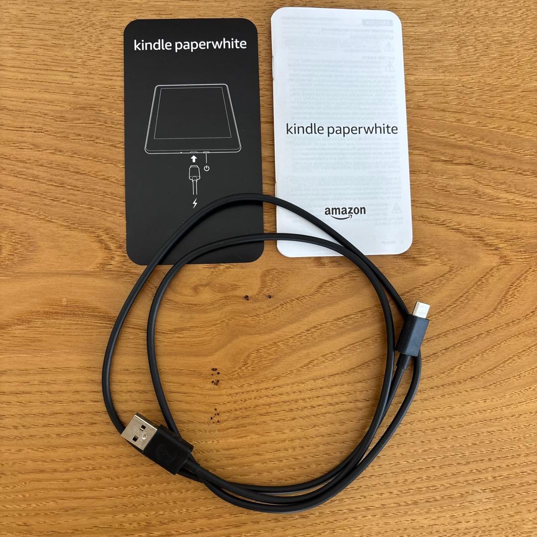 【美品】Kindle Paperwhite 第11世代 8GB 6.8インチ