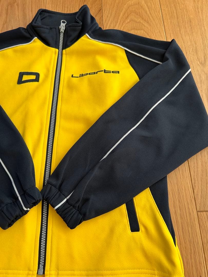 【美品】リベルタ　ユニフォーム　130 ジャージ　長袖　サッカー