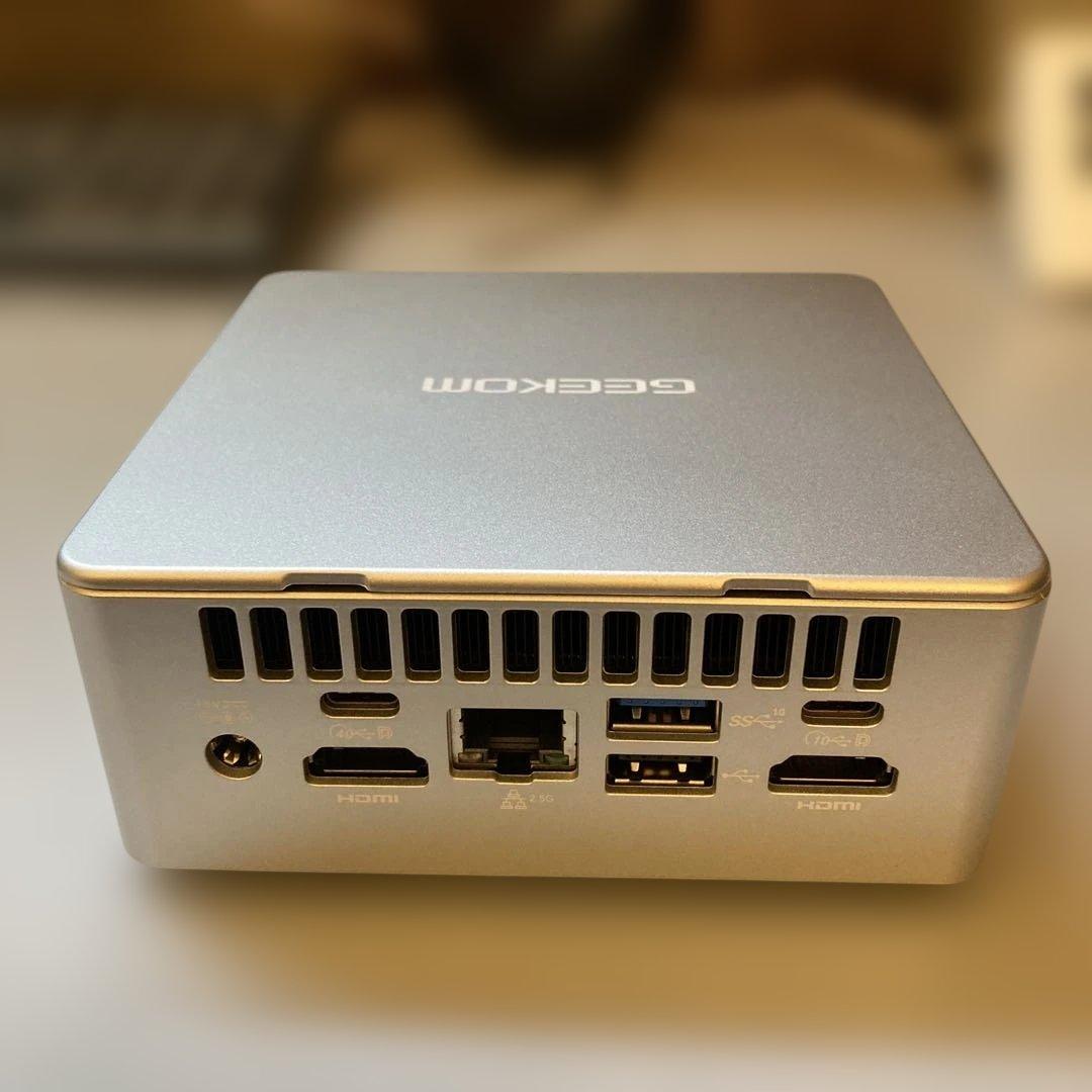 GEEKOM 高スペックミニPC Ryzen9 7940HS 32GB