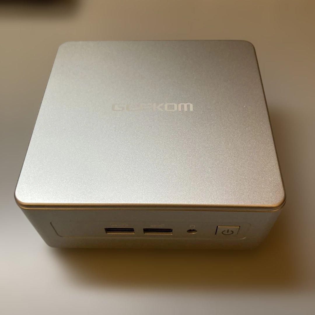 GEEKOM 高スペックミニPC Ryzen9 7940HS 32GB