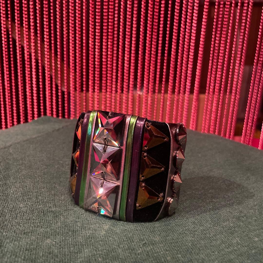 miu miu キラキラバングル