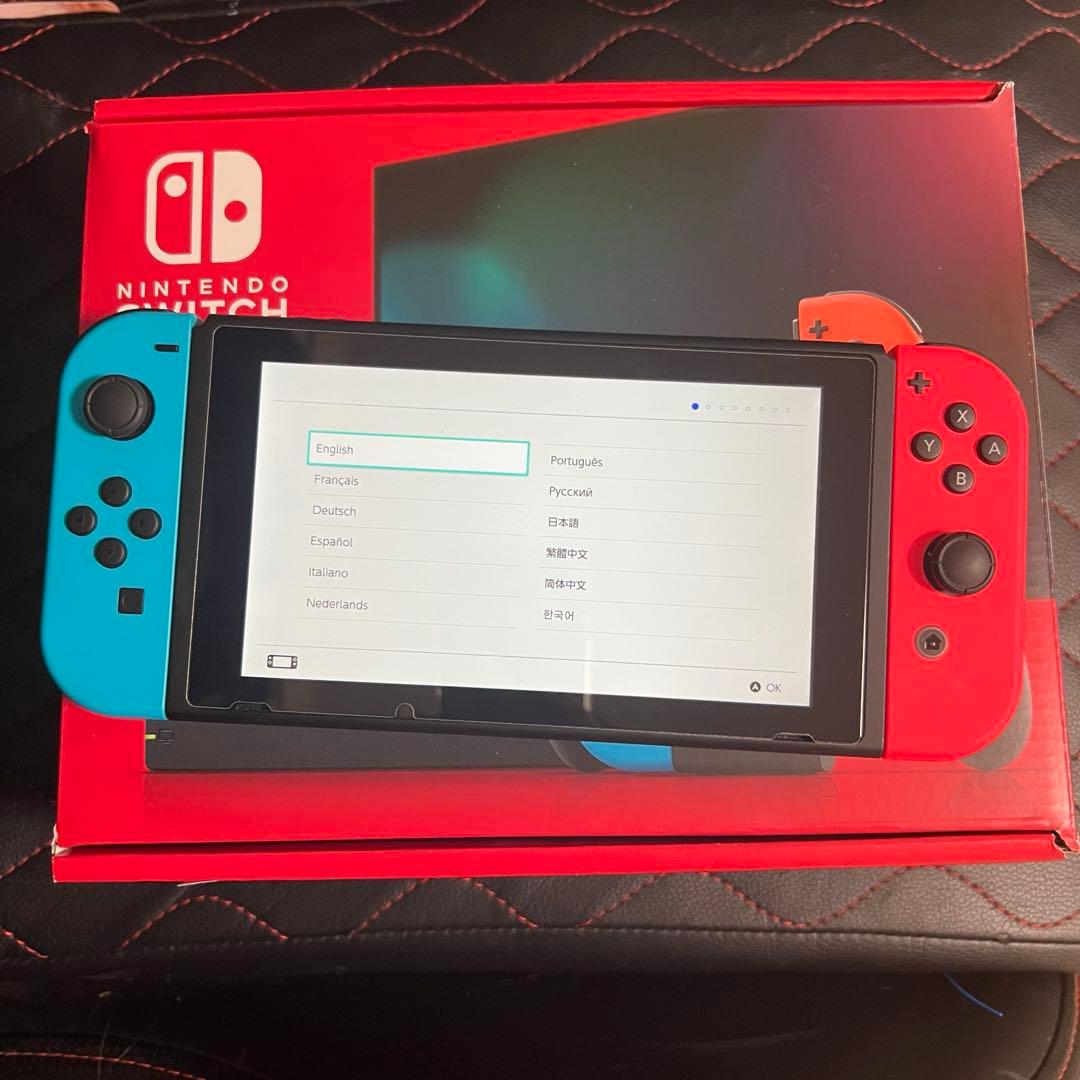 Nintendo Switch【新型、保証書あり】本体 青/赤