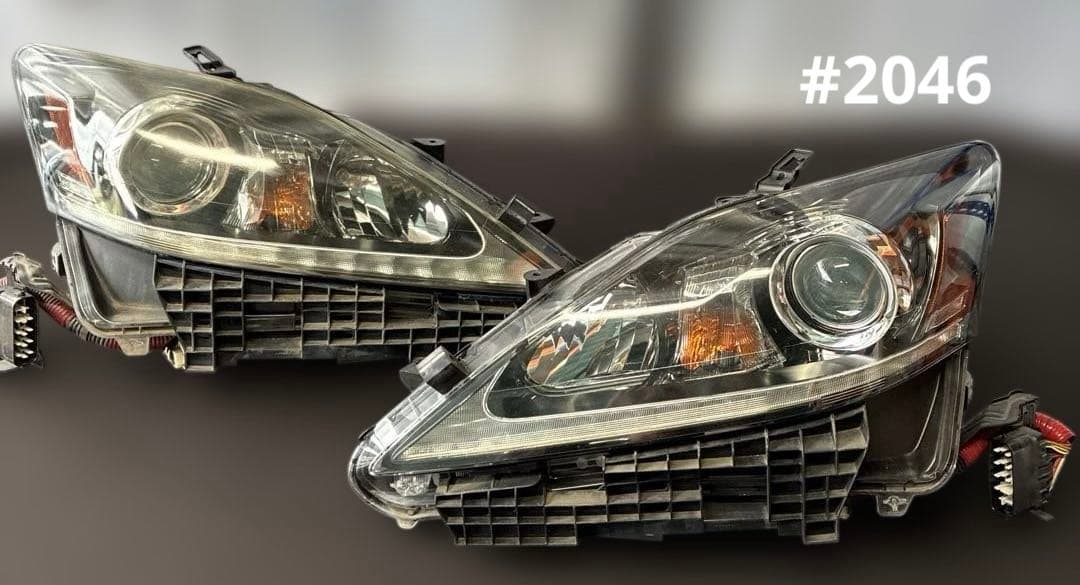 #2046 LEXUS IS ヘッドライト①