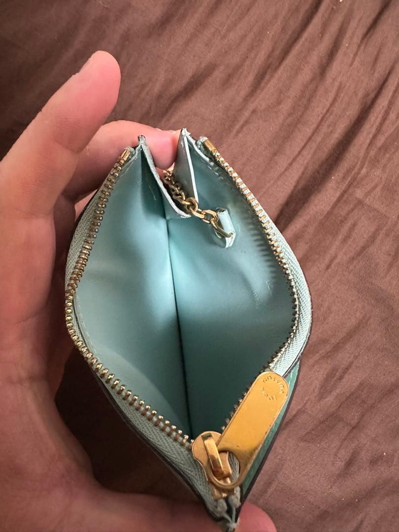 ルイヴィトン ヴェルニミロワール ポシェットクレ ケース グリーン