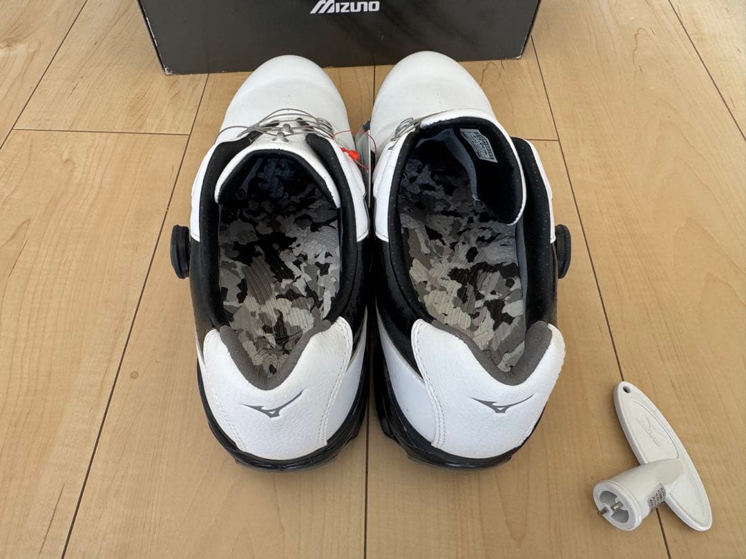 Mizuno ジェネム 005 ボア メンズ ゴルフシューズ