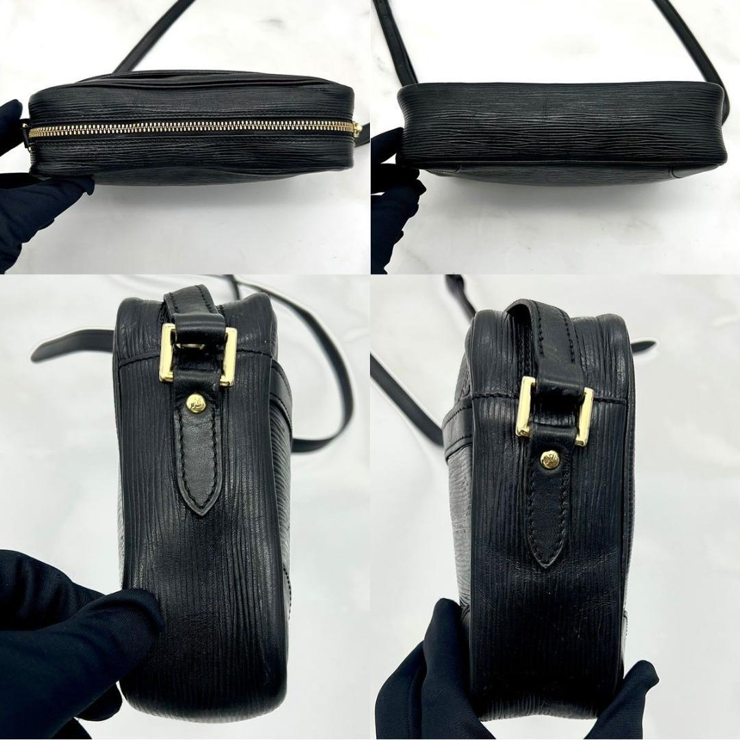 ルイヴィトン エピ トロカデロ24 ブラック ショルダーバッグ ゴールド金具 黒