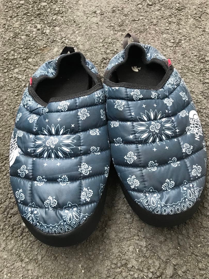 Bandana ThermoBall Traction Mule 匿名配送