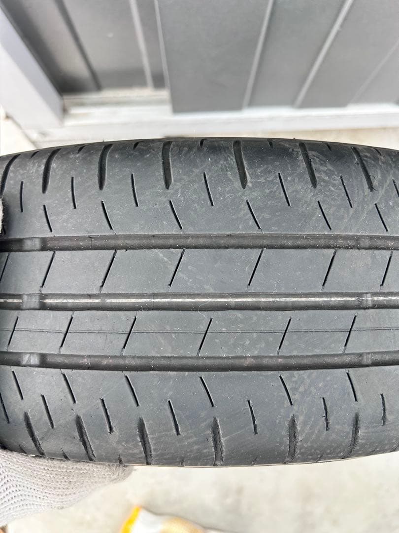 車　タイヤ ホイール　一本のみ