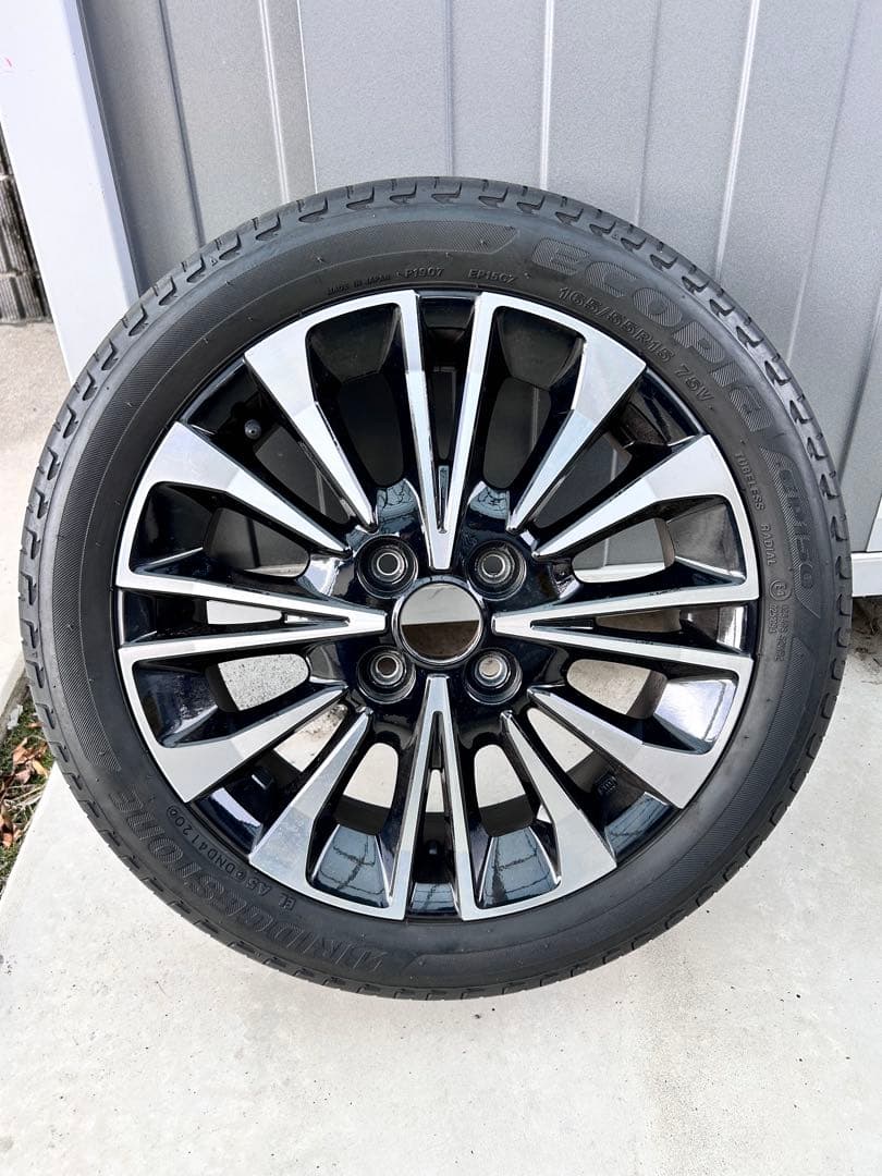 車　タイヤ ホイール　一本のみ