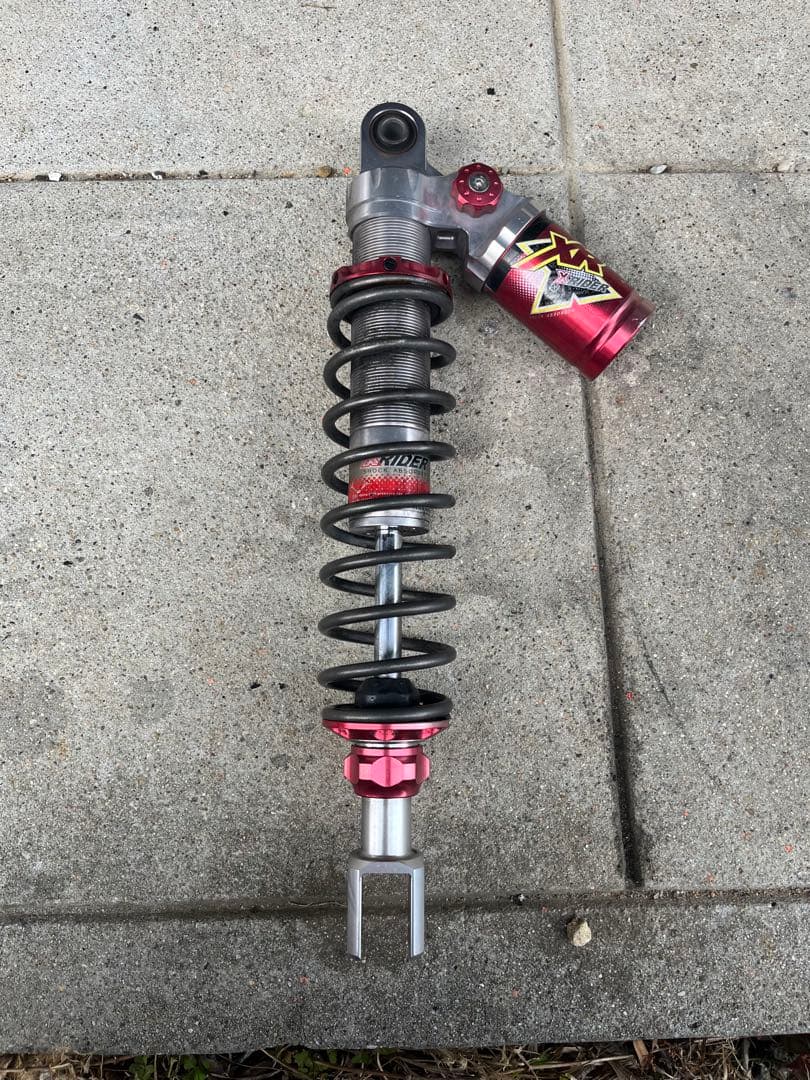 bw's125 リアサスペンション　R.P.M.