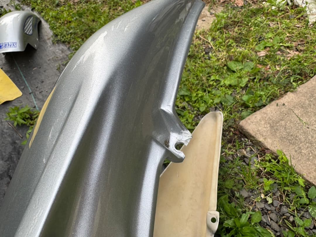 xjr400 テールカウル　佐田カラー