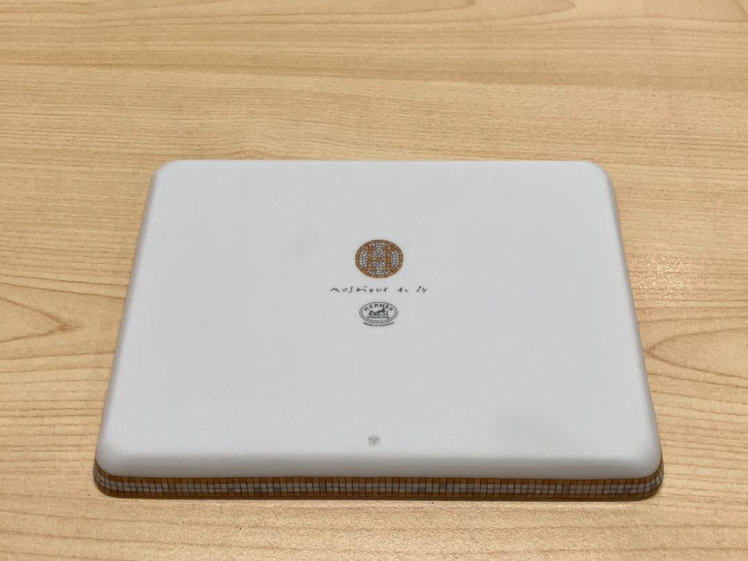 ★*♪様 未使用品！エルメス　モザイク　24ゴールド スクエアプレート