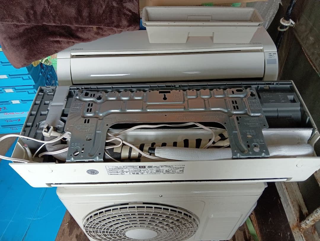 日立・ルームエアコン・白くまくんDBKシリーズ6畳用・RAS-DBK22J-W②