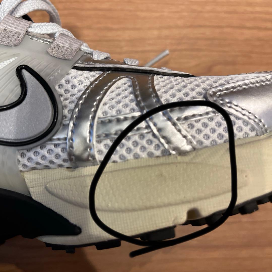 【美品】NIKE W V2K RUN サミットホワイト×シルバー24cm 箱付