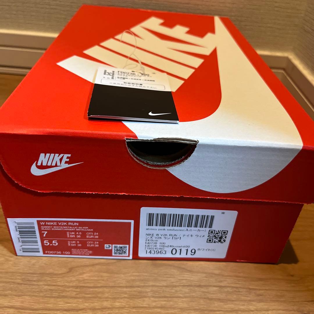 【美品】NIKE W V2K RUN サミットホワイト×シルバー24cm 箱付