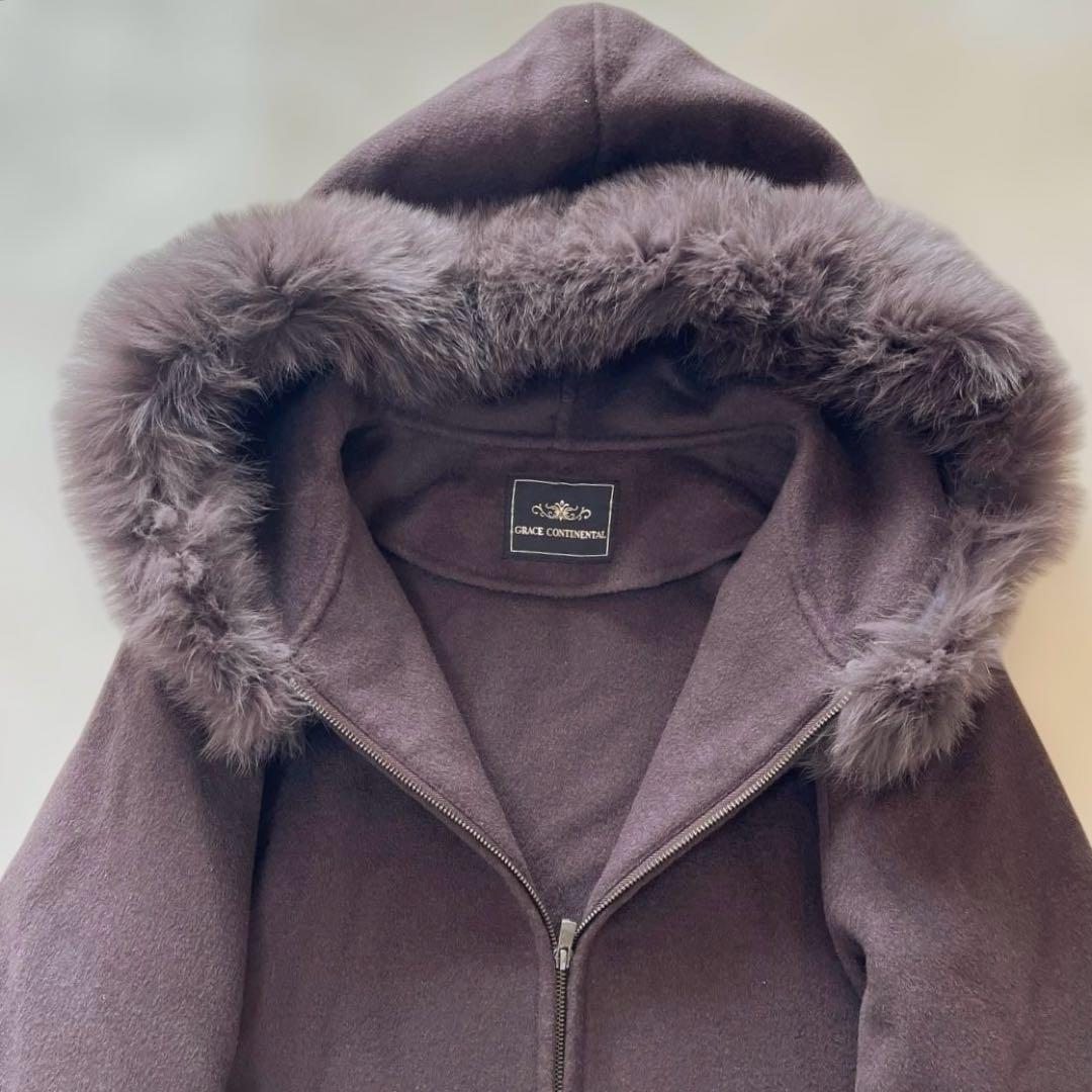 ✨GRACE CONTINENTAL 定価83600 ポンチョ風トリミングコート