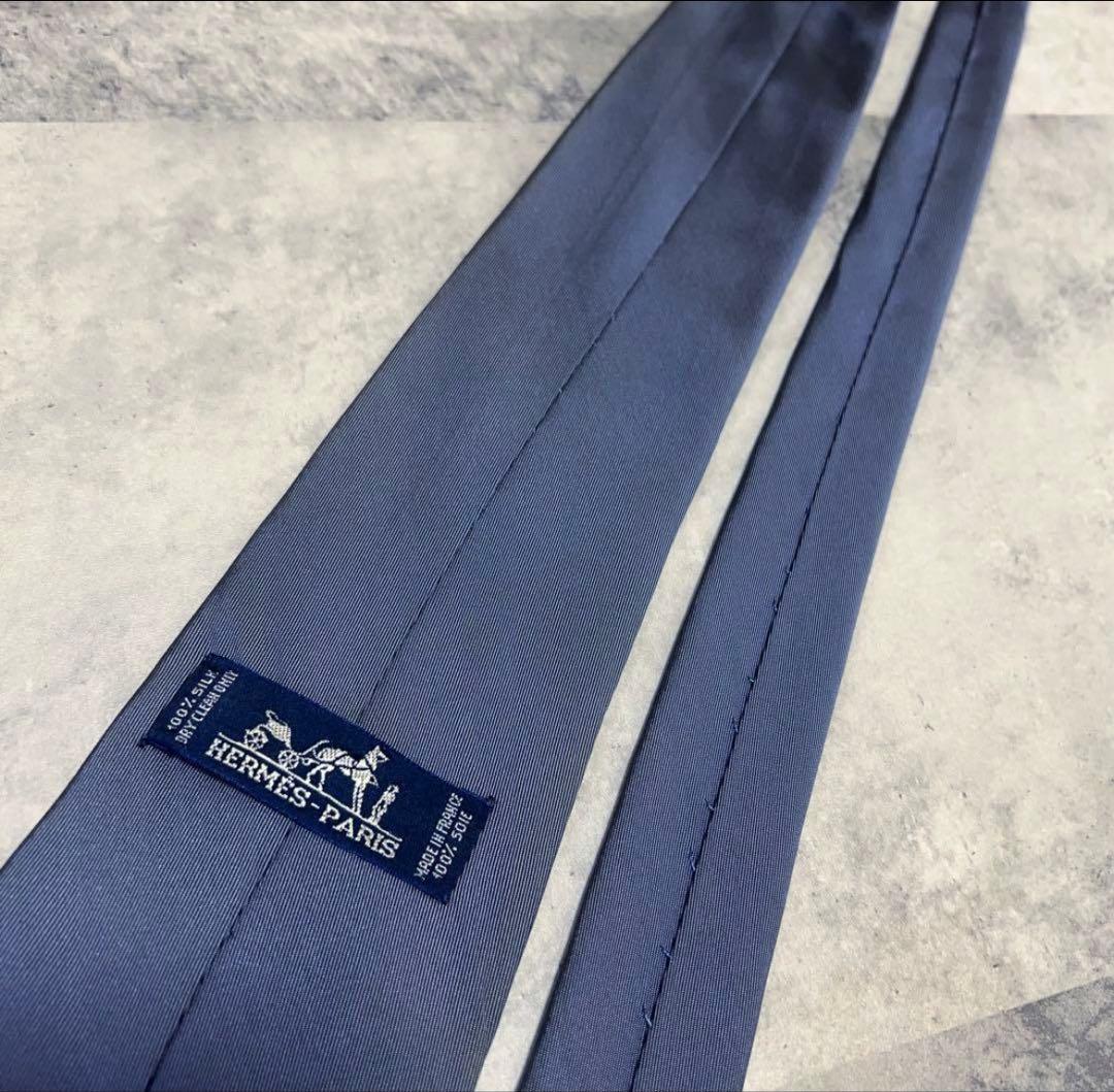 HERMES ネクタイ　ハイブランド ソリッド グレー