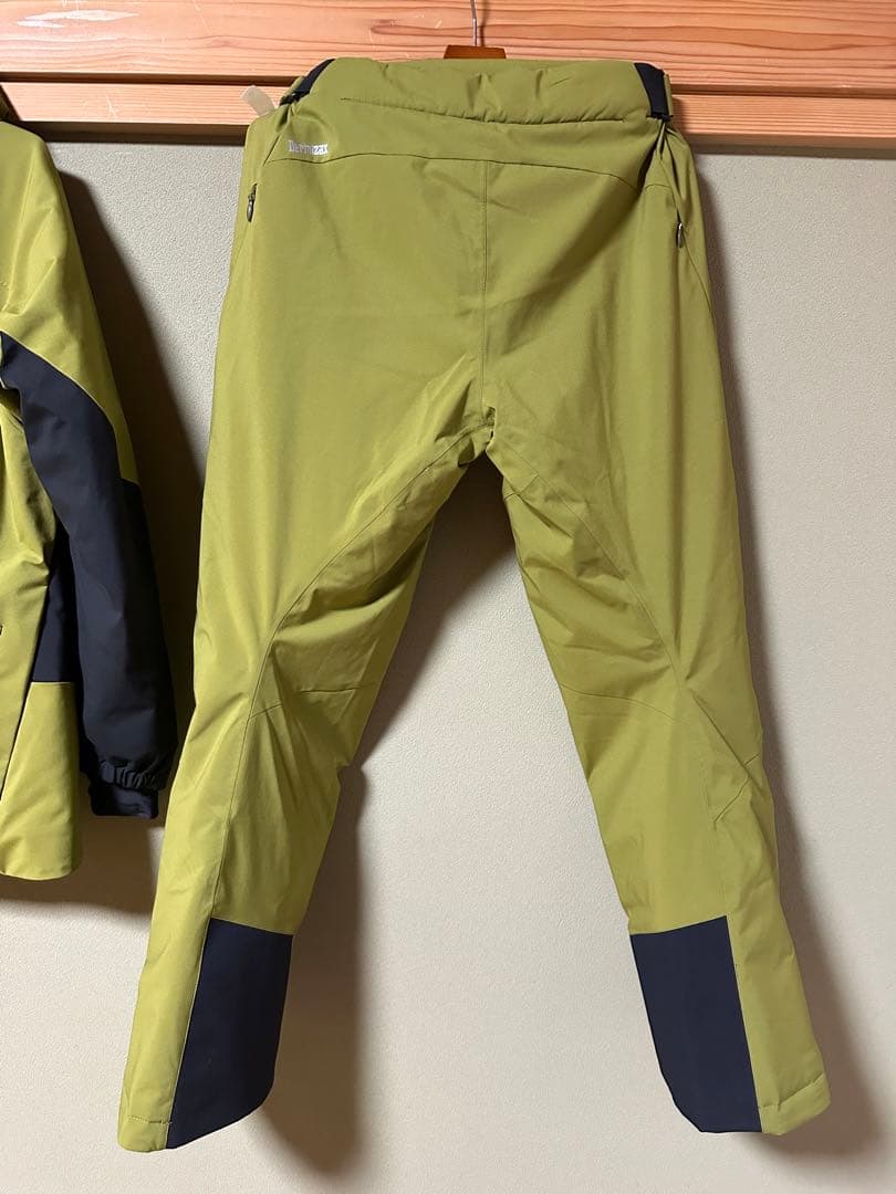 デサント　スキーウェア 上下セット 男女兼用 スキーウェア オリーブグリーン