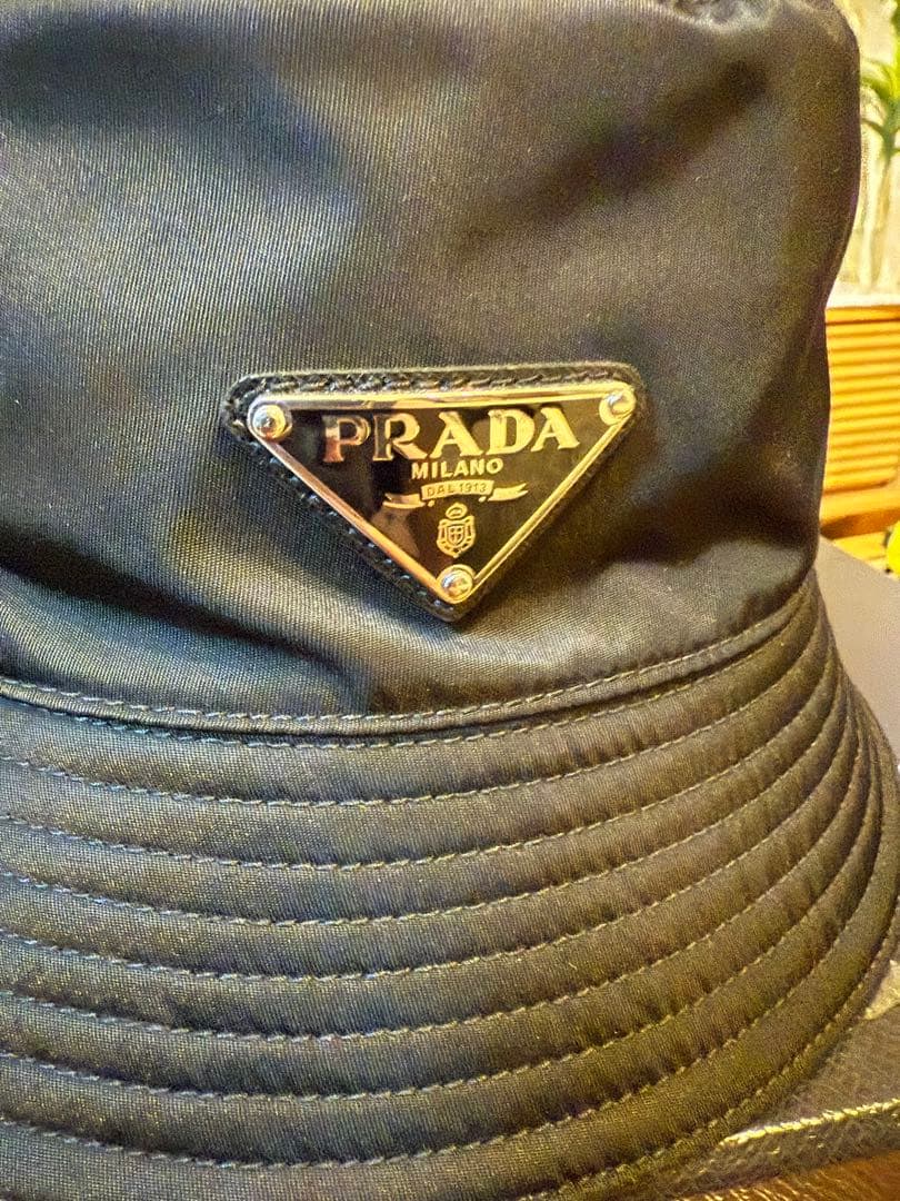 確実正規品　PRADA ブラック バケットハット　Sサイズ