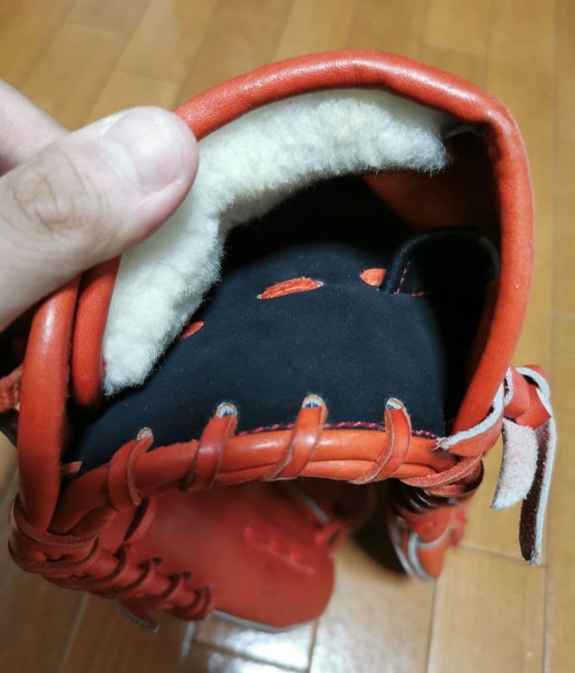 Nike SHADO 硬式用グローブ