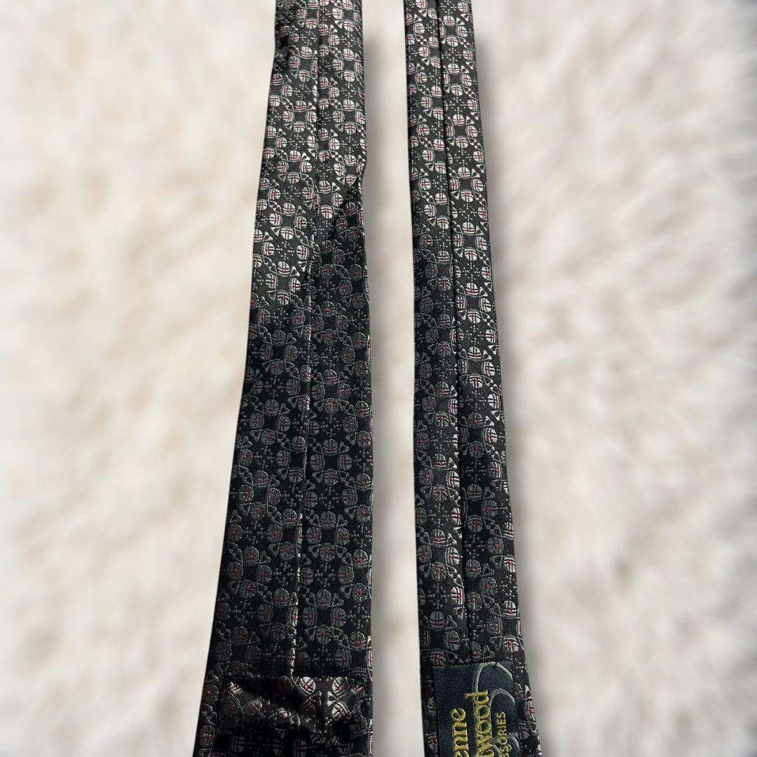 【未使用級✨】ヴィヴィアンウエストウッド ナロータイ オーブ 黒銀赤 ジャガード