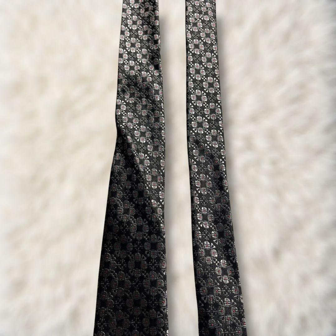 【未使用級✨】ヴィヴィアンウエストウッド ナロータイ オーブ 黒銀赤 ジャガード