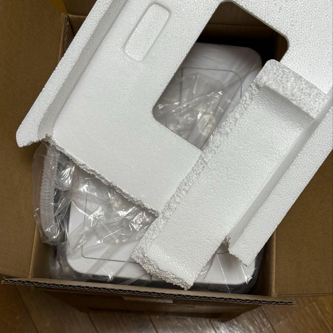 山善 コンプレッサー式除湿機 YDC-J03 (W)