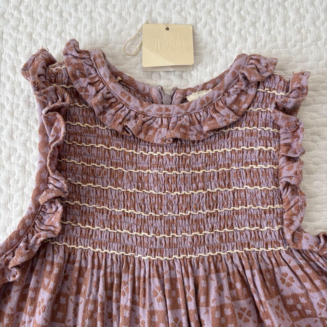 apolina 刺繍ワンピース　5-7y