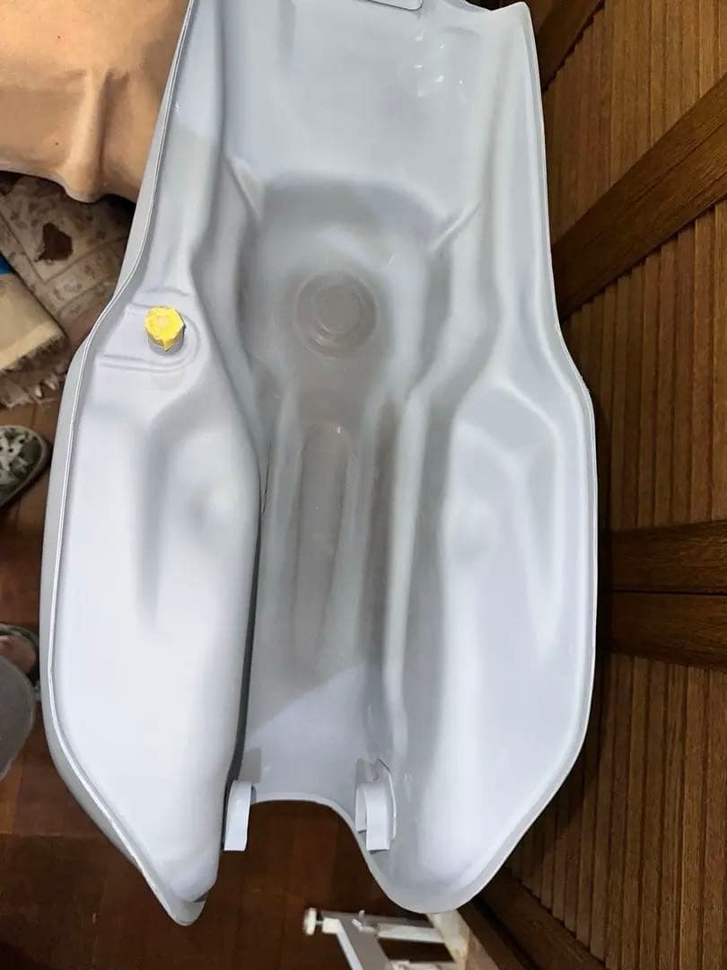 ホンダ クラブマン 250 純正タンク