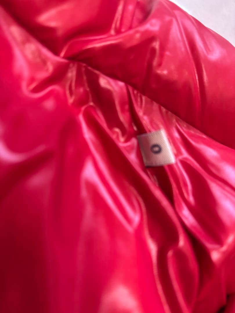 美品 モンクレール 赤 キルティング ダウンベスト