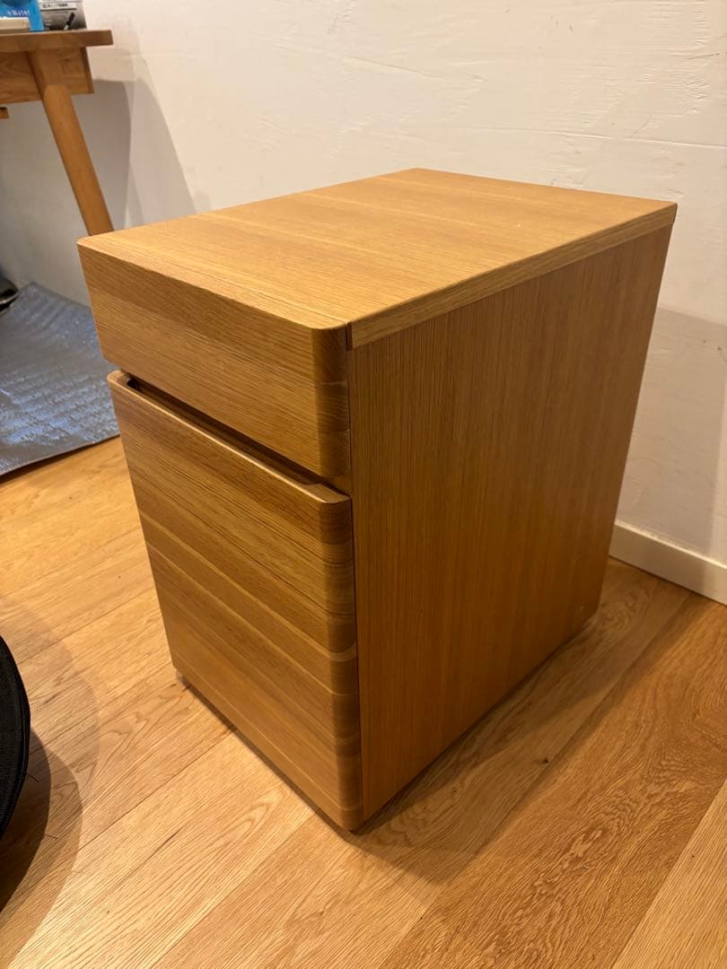 アクタス　ウッドキャビネット 2引き出し