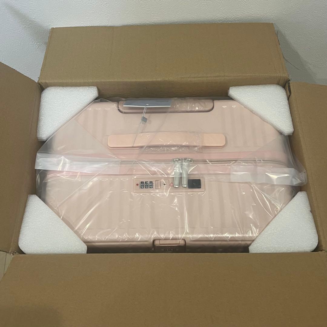 ★新品未使用★ フロントオープン　USBポート付 キャリーケース 大容量　64L