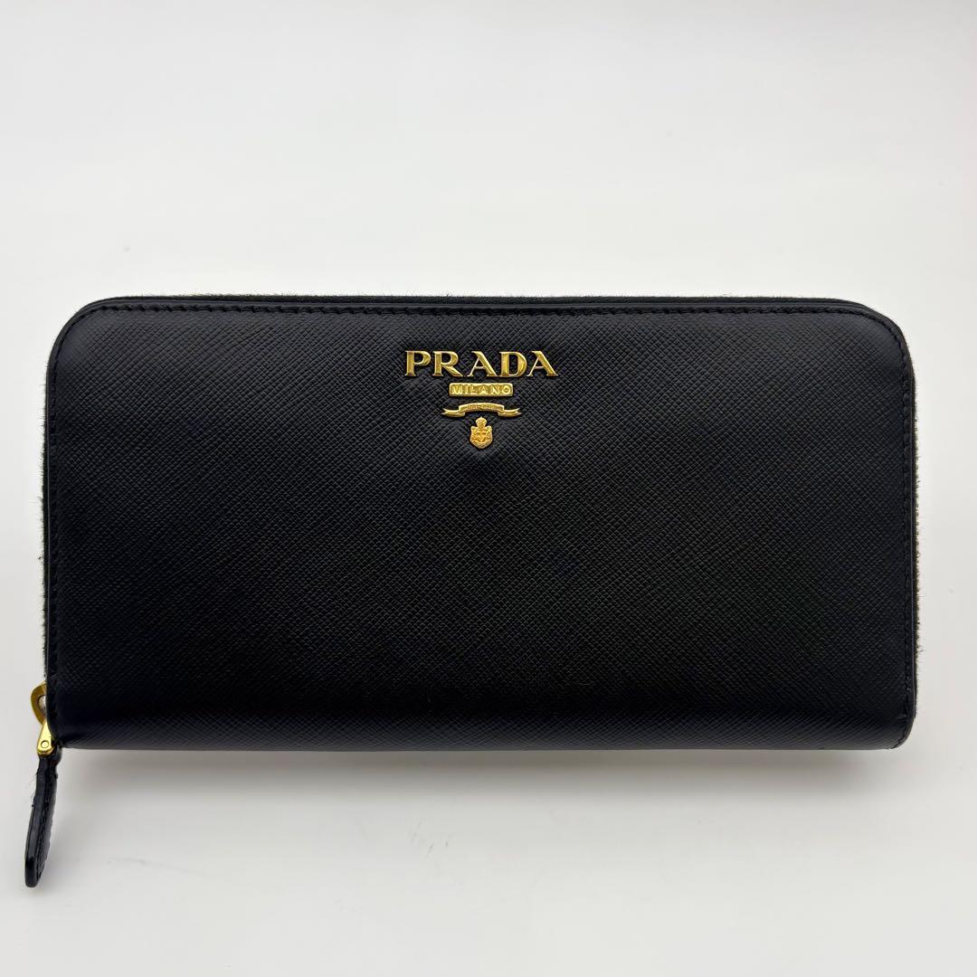 プラダ　ラウンドジップ　サフィアーノ　1ML506　長財布　39