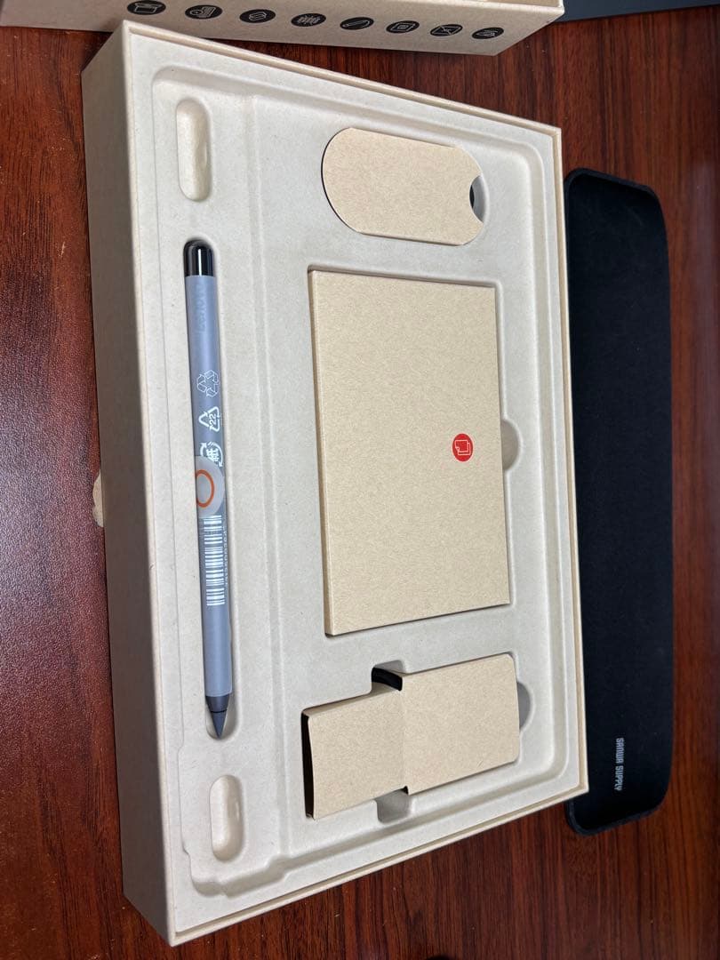 【美品】Lenovo Yoga Tab (Tab Pen Pro付き)