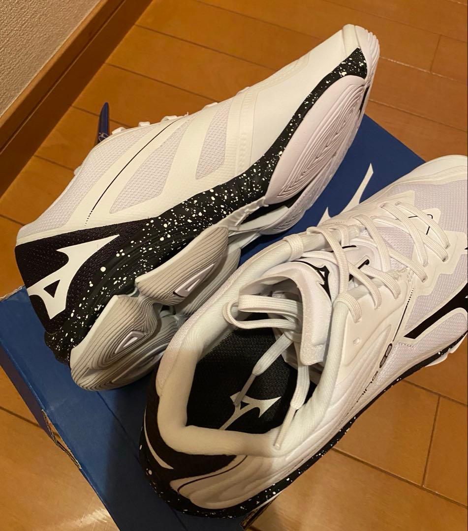 Mizuno WAVE LIGHTNING z6 ホワイト/ブラック27.0