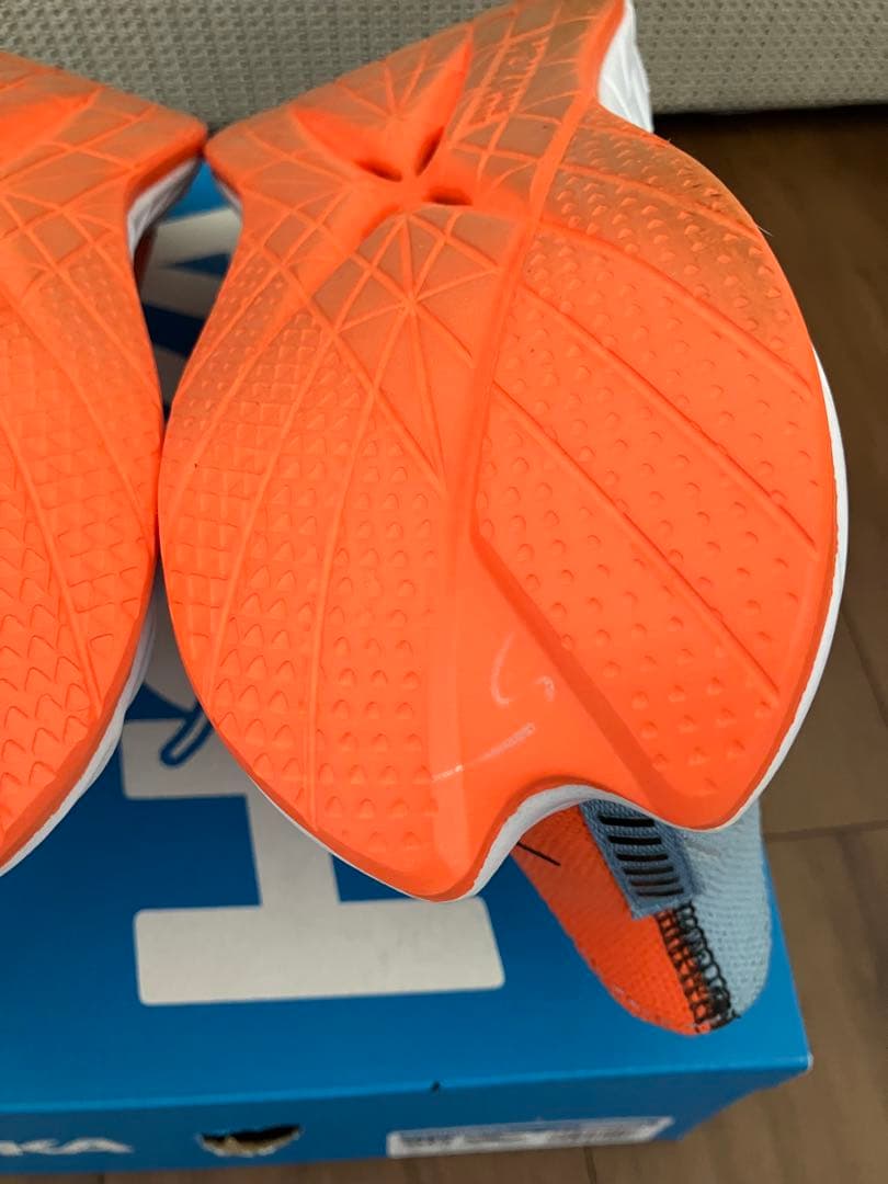 【27.0㎝】ホカオネオネ カーボンX3