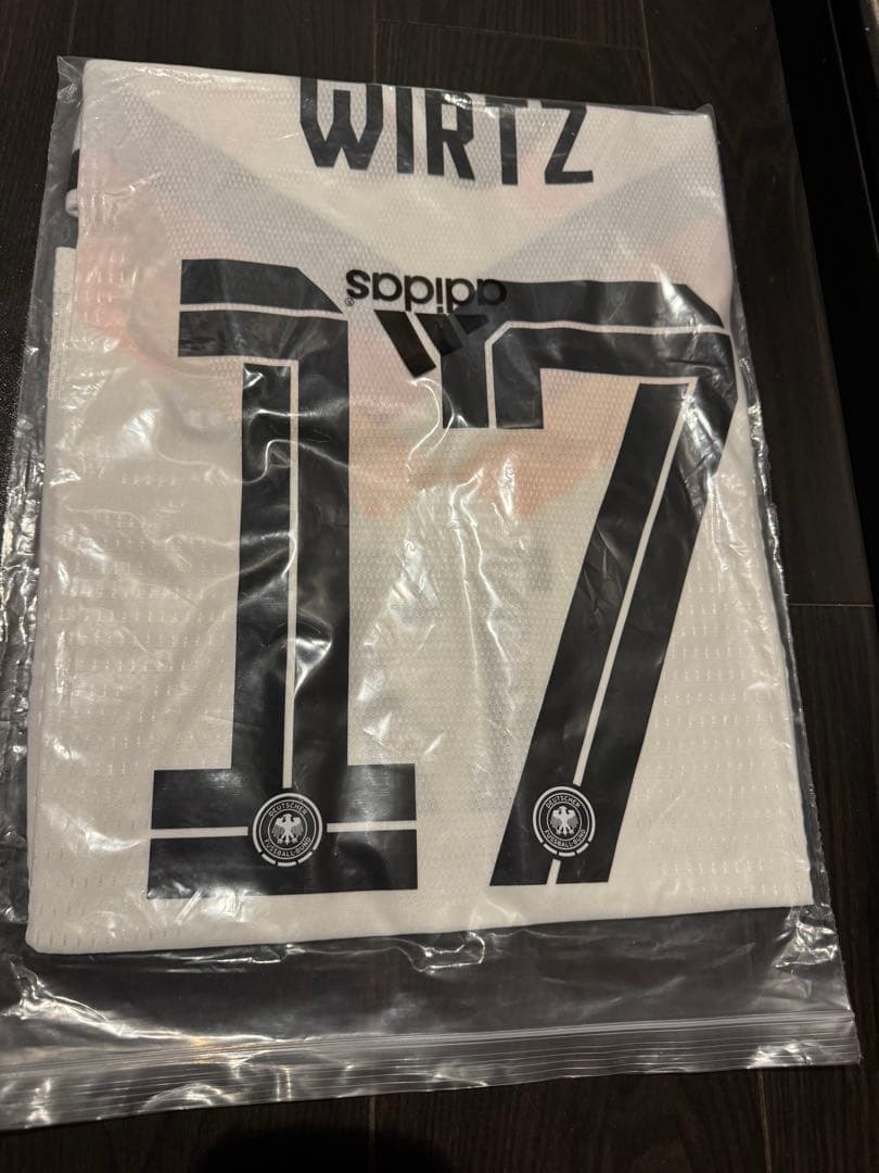 限定セールドイツ代表オーセンティックユニフォーム　フロリアン・ヴィルツ