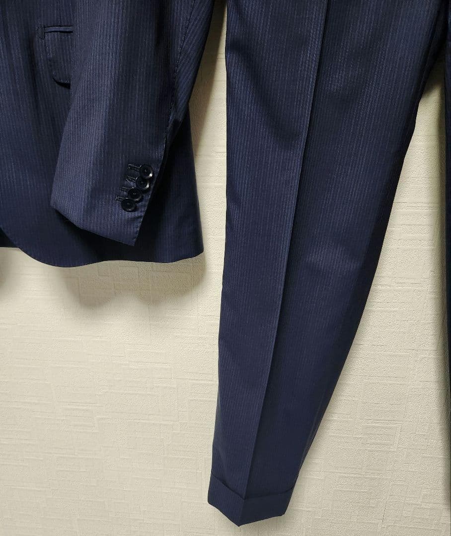 トゥモローランド　ピルグリム　ロロピアーナ　メンズ　スーツ　濃紺ブルー　シルク混