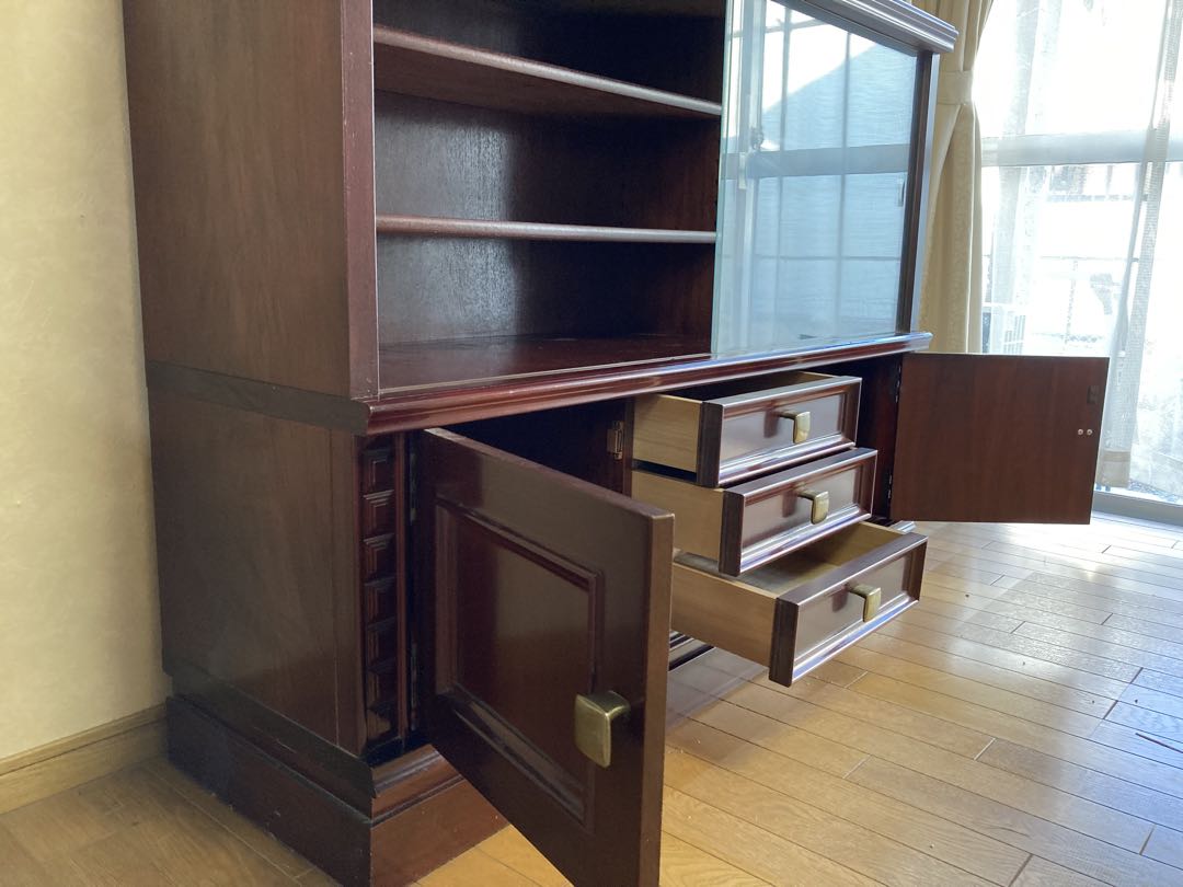 ななえリビングボード　キャビネット　食器棚　昭和レトロ　アンティーク　中古